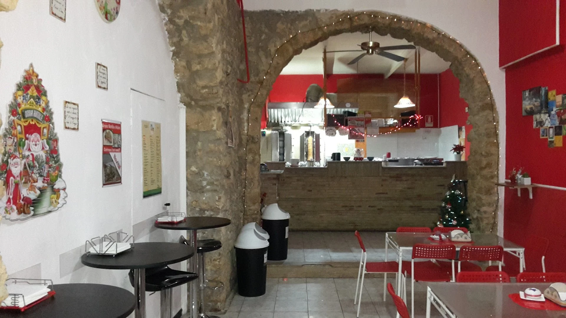 L'oasi...kebab...panini...crepes... · Foto 3